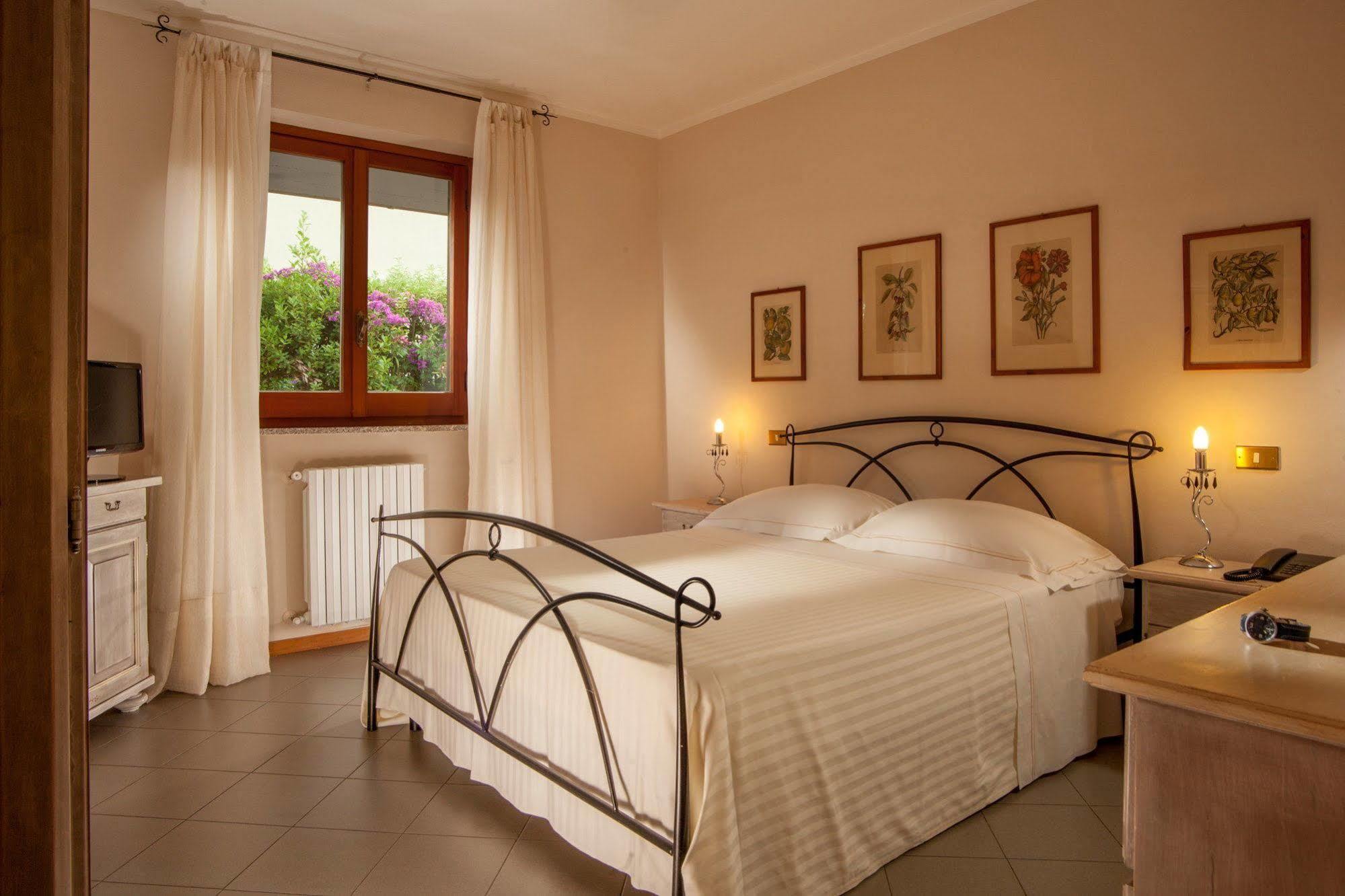 Aparthotel Valle Del Buttero 3*