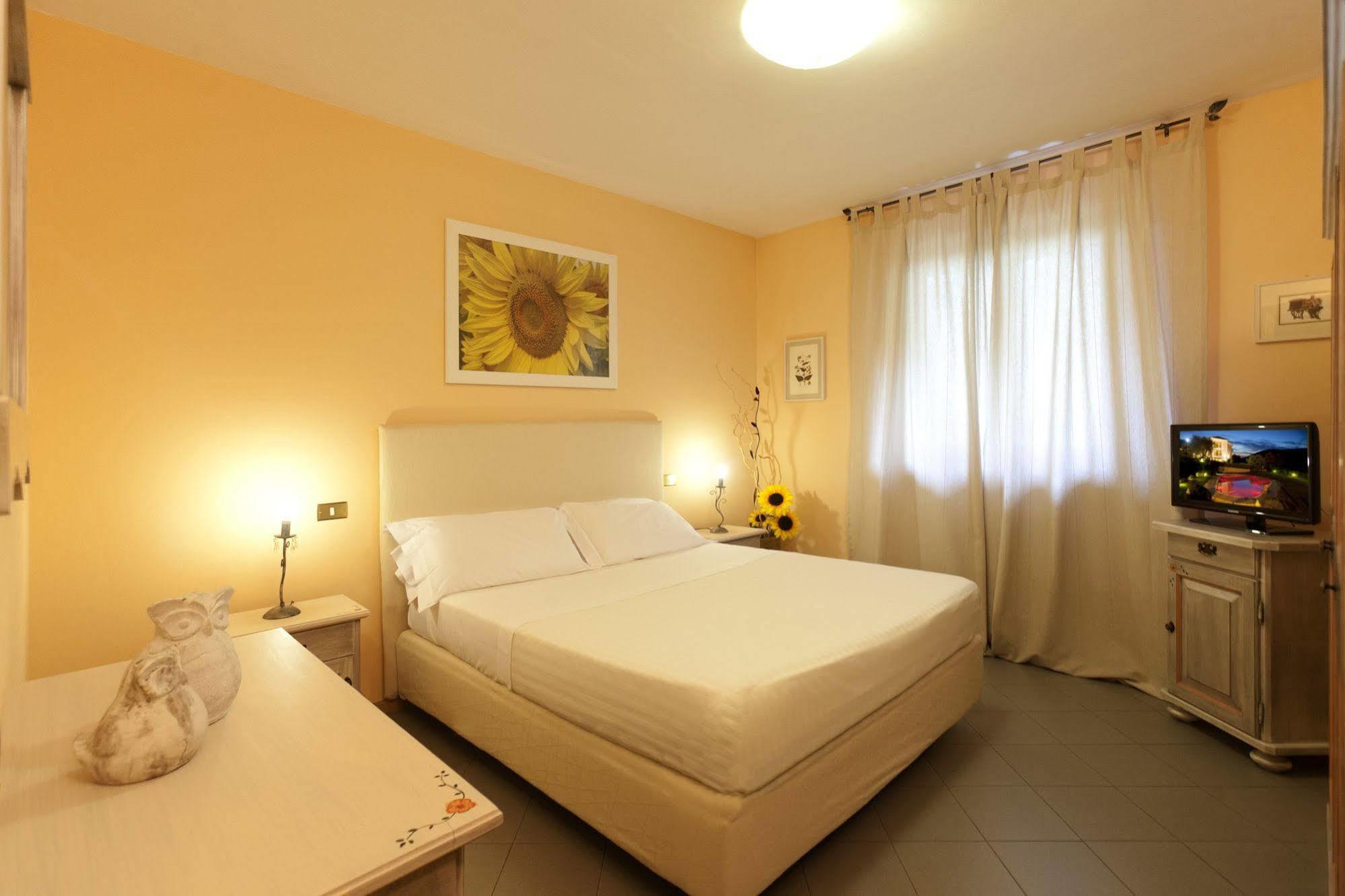 Valle Del Buttero Aparthotel
